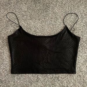 Windsor Women’s Crop Top Snake Skin Black Size Small